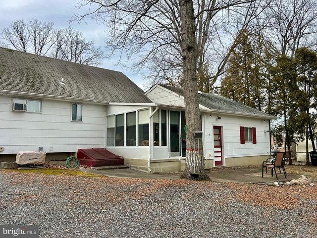 1651 CHARTER OAK AVE, Blackwood, NJ 08012