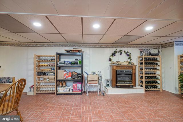 1651 CHARTER OAK AVE, Blackwood, NJ 08012