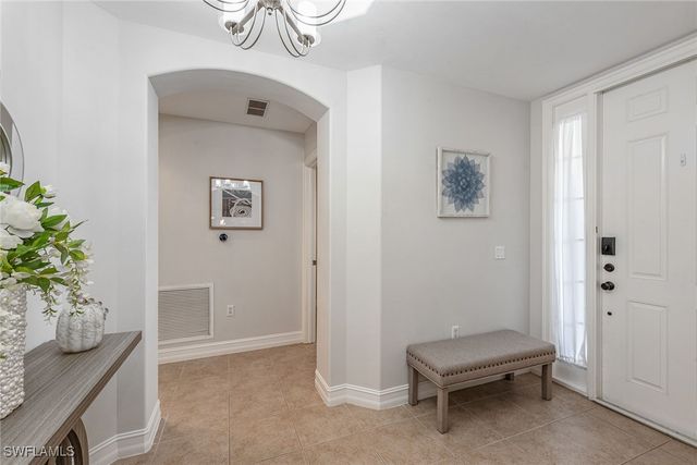 2012 Tarpon Bay DR N 101, Naples, FL 34119