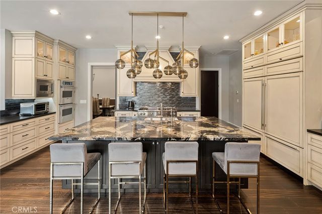 4816 Gloria Avenue, Encino, CA 91436
