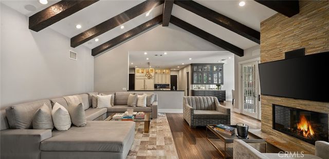 4816 Gloria Avenue, Encino, CA 91436