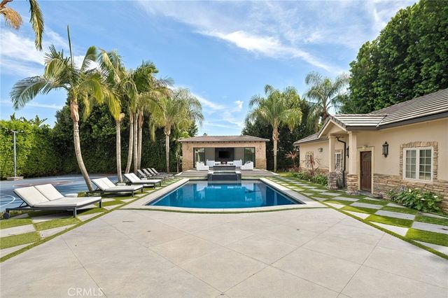 4816 Gloria Avenue, Encino, CA 91436