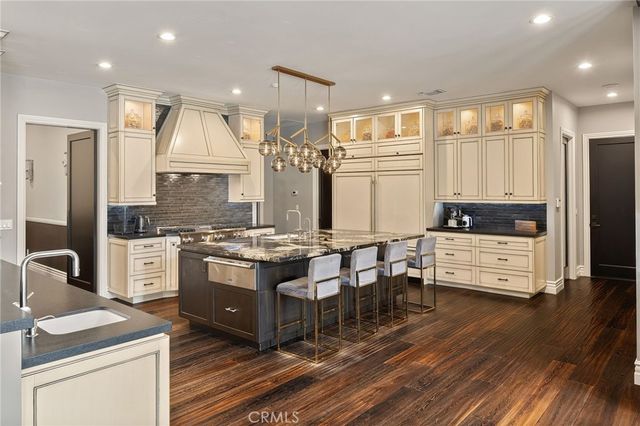 4816 Gloria Avenue, Encino, CA 91436