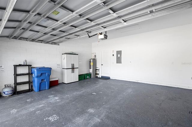 1630 W NEW YORK AVENUE, Orange City, FL 32763