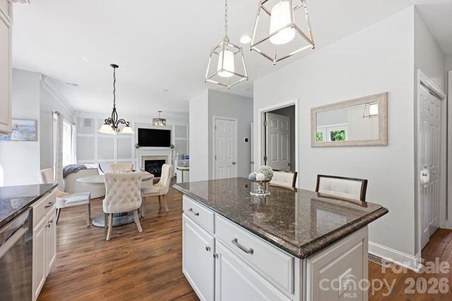 2530 Shady Reach Lane, Charlotte, NC 28214