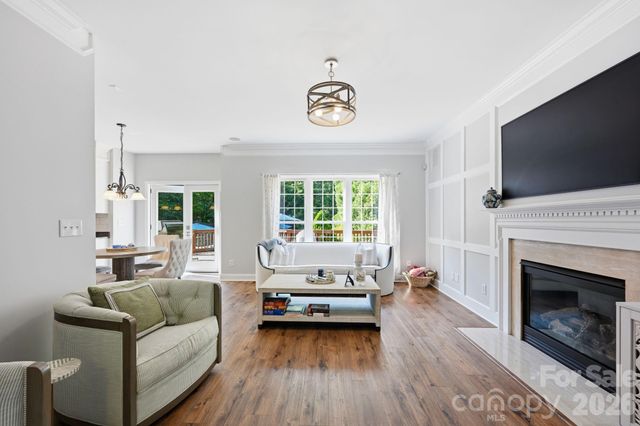 2530 Shady Reach Lane, Charlotte, NC 28214