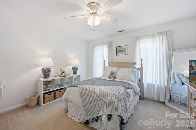 2530 Shady Reach Lane, Charlotte, NC 28214