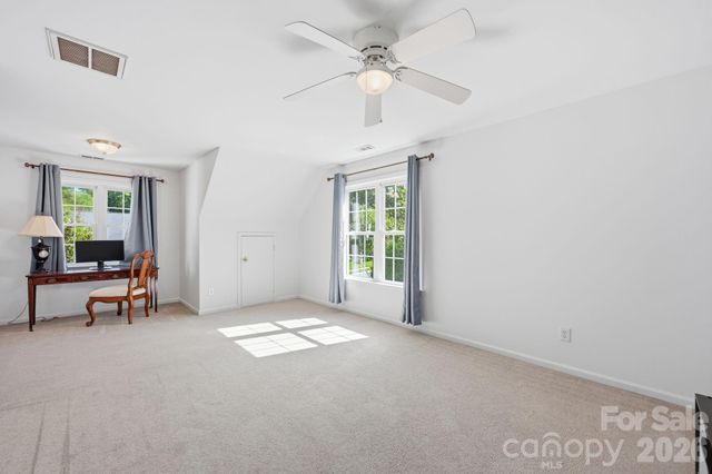 2530 Shady Reach Lane, Charlotte, NC 28214