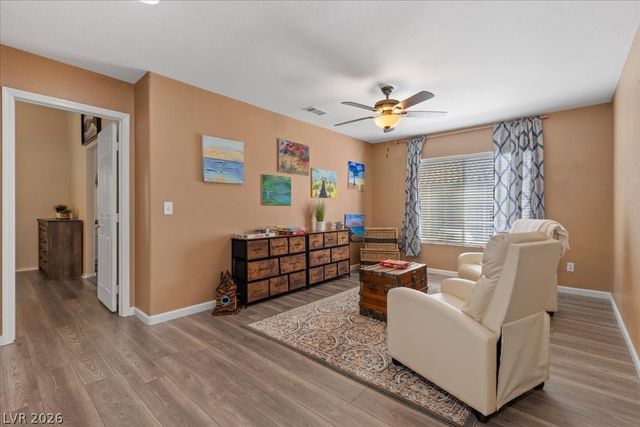 4512 Long Horse Court, Las Vegas, NV 89147