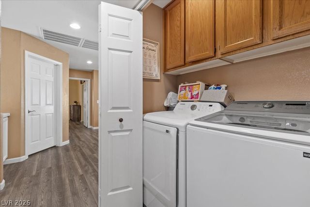 4512 Long Horse Court, Las Vegas, NV 89147