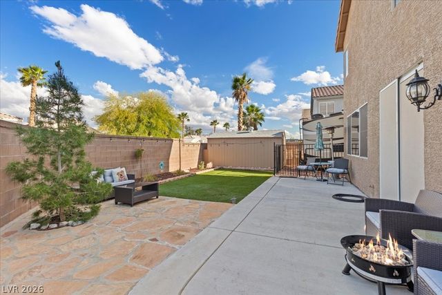 4512 Long Horse Court, Las Vegas, NV 89147