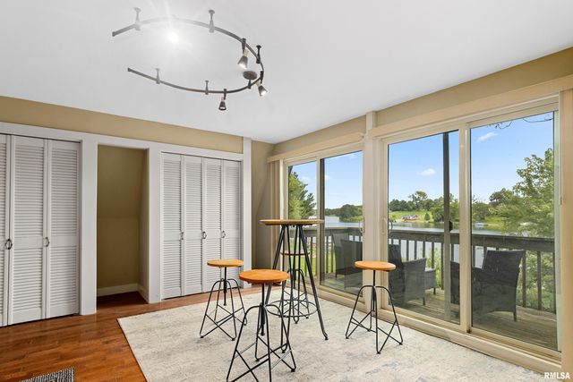 380 MCGREW Drive, Avon, IL 61415