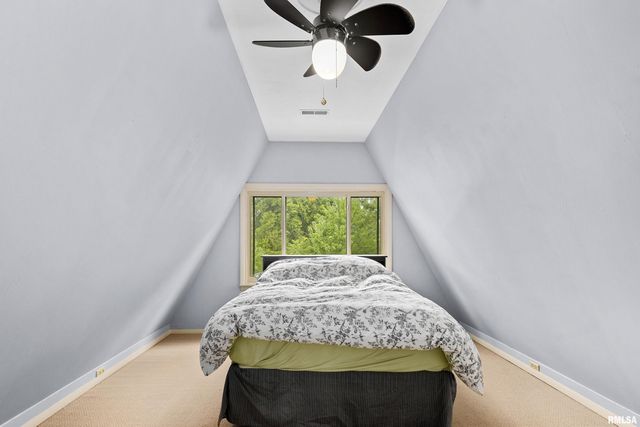 380 MCGREW Drive, Avon, IL 61415