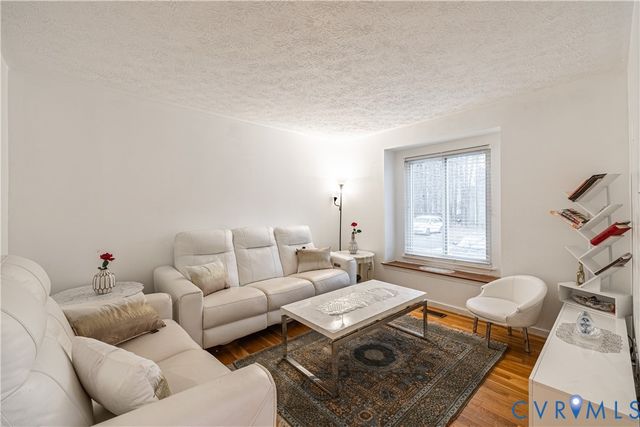 1989 Airy Cir Cir, Henrico, VA 23238