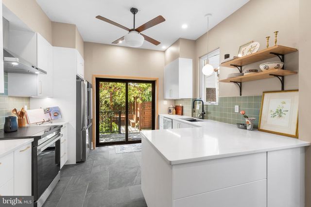 1610 WHARTON ST, Philadelphia, PA 19146