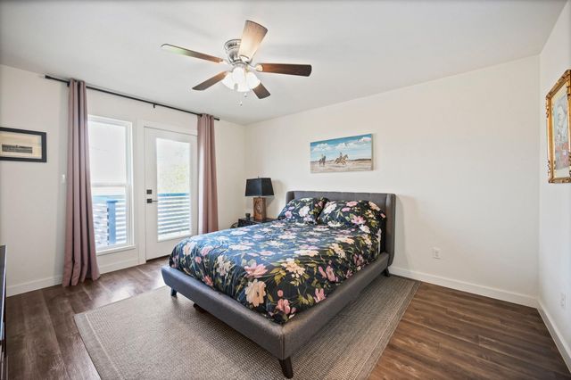 739 Pear ST, Lockhart, TX 78644