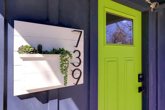 739 Pear ST, Lockhart, TX 78644