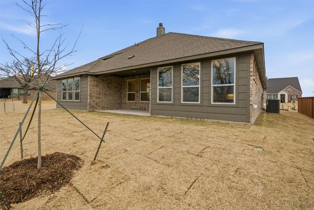 1116 Trinity Drive, Springtown, TX 76082