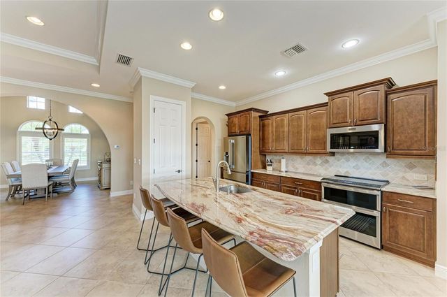 293 MARTELLAGO DRIVE, North Venice, FL 34275