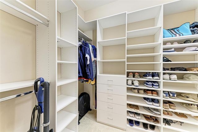 293 MARTELLAGO DRIVE, North Venice, FL 34275