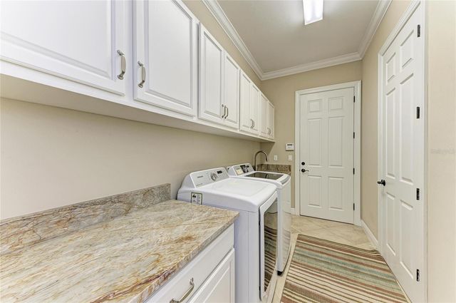 293 MARTELLAGO DRIVE, North Venice, FL 34275