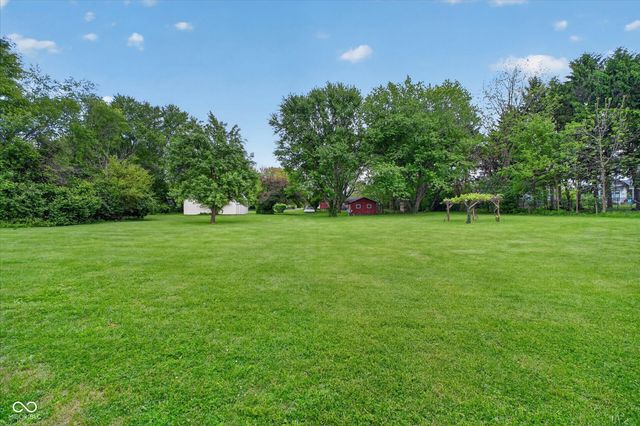 16566 Gray Road, Westfield, IN 46062