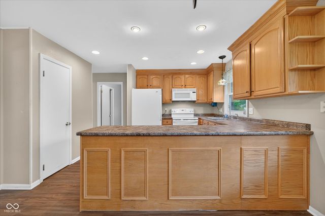 16566 Gray Road, Westfield, IN 46062