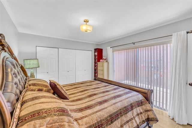 2316 SW 81st Way 8, North Lauderdale, FL 33068