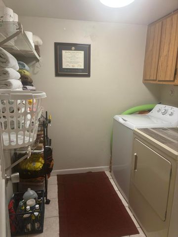 1013 Green Pine Boulevard D1, West Palm Beach, FL 33409