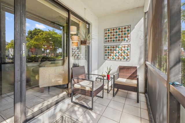 1013 Green Pine Boulevard D1, West Palm Beach, FL 33409