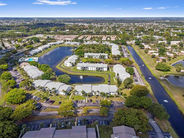 1013 Green Pine Boulevard D1, West Palm Beach, FL 33409