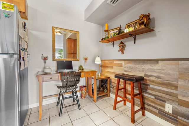 1013 Green Pine Boulevard D1, West Palm Beach, FL 33409