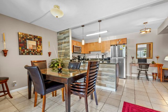 1013 Green Pine Boulevard D1, West Palm Beach, FL 33409