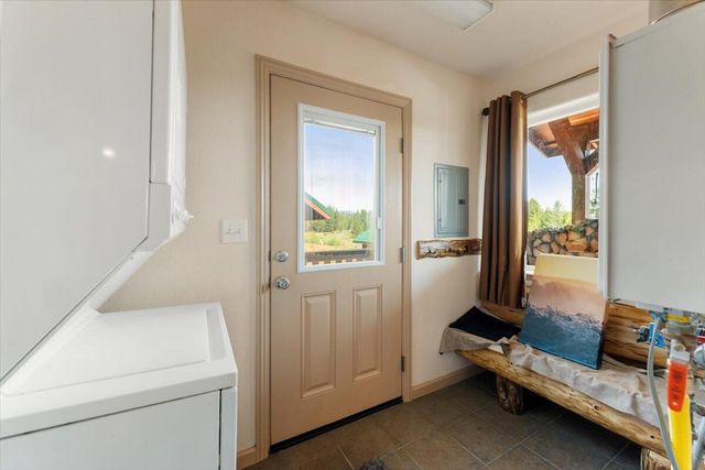 2125 Lava, Mccloud, CA 96057