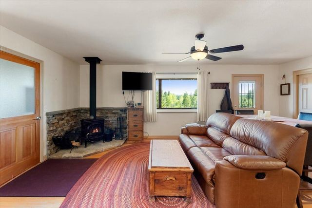 2125 Lava, Mccloud, CA 96057