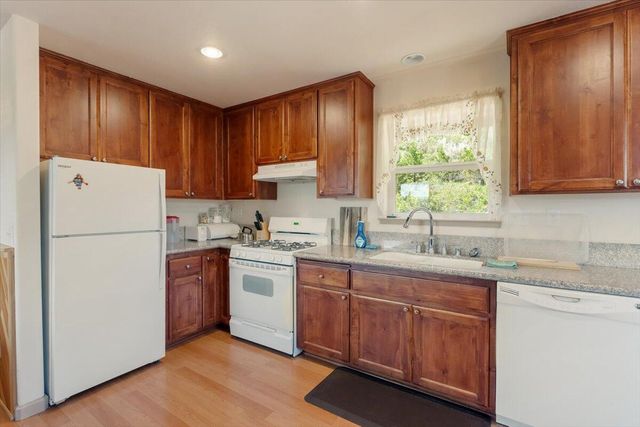 2125 Lava, Mccloud, CA 96057