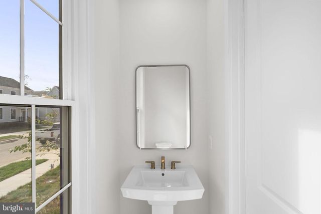 1010 CAPTAIN RICHARDS CT, Marshall, VA 20115