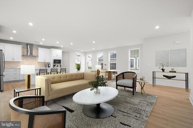 1010 CAPTAIN RICHARDS CT, Marshall, VA 20115