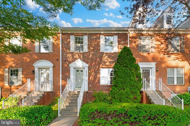 1724 DERRS SQ E, Frederick, MD 21701
