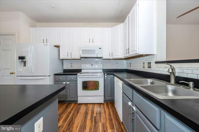 1724 DERRS SQ E, Frederick, MD 21701