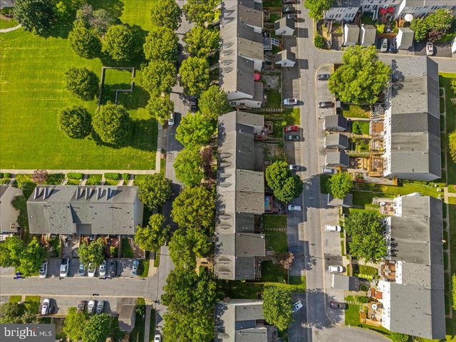 1724 DERRS SQ E, Frederick, MD 21701