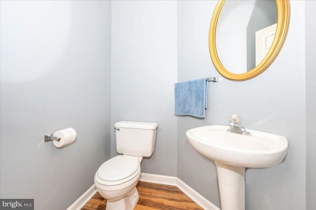 1724 DERRS SQ E, Frederick, MD 21701