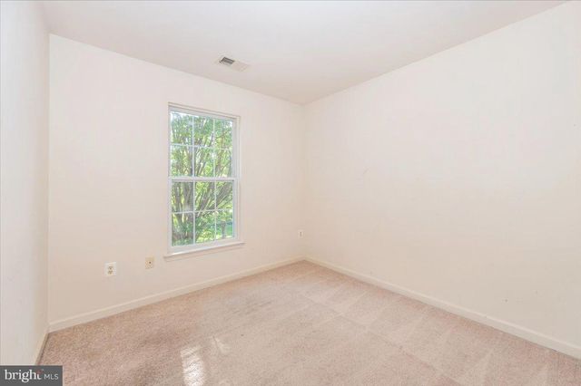1724 DERRS SQ E, Frederick, MD 21701
