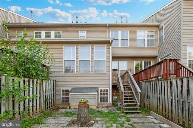 1724 DERRS SQ E, Frederick, MD 21701