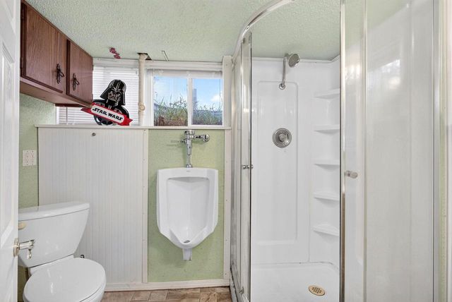 411 KNAPP STREET, Oshkosh, WI 54902
