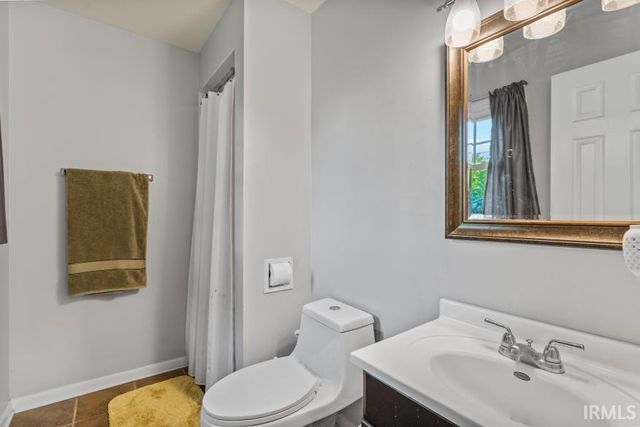 1311 Berkshire Drive, South Bend, IN 46614