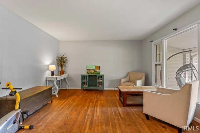 1311 Berkshire Drive, South Bend, IN 46614