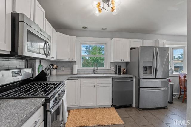 1311 Berkshire Drive, South Bend, IN 46614