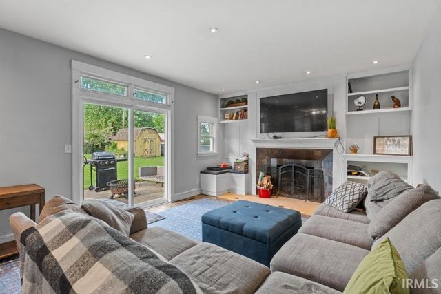 1311 Berkshire Drive, South Bend, IN 46614