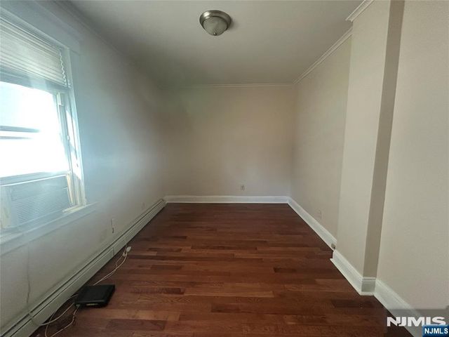 69 Miller Avenue 1L, Elmwood Park, NJ 07407